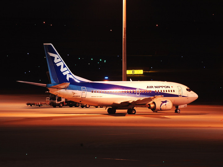 空のカケラ ライブラリ 羽根空港午前二時 １