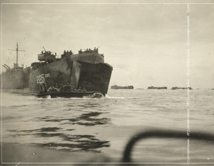 空のカケラ ライブラリ : ペリリュー島攻略と水陸両用戦車